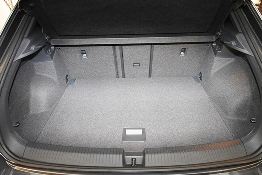 Kofferraum VW T-Roc 12.2017- / Modell mit Varioboden in oberster Position