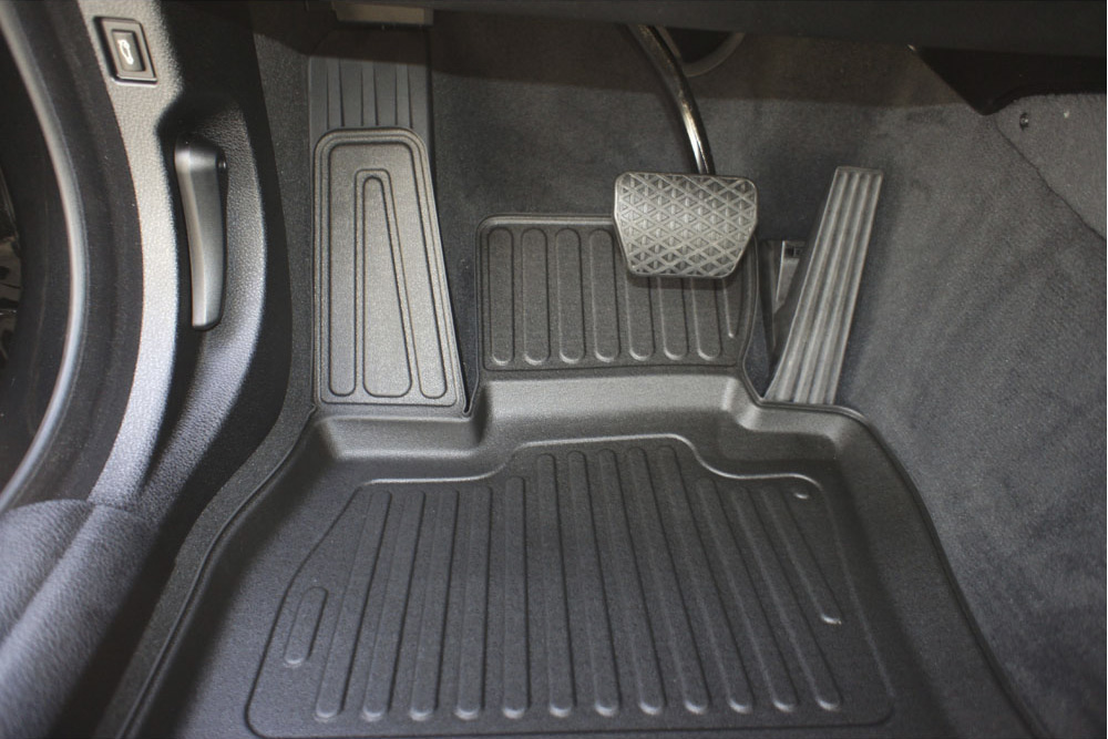 Premium Fußraumschalen für BMW 5er (F10/F11) Facelift mit xDrive - Auto  Ausstattung Shop