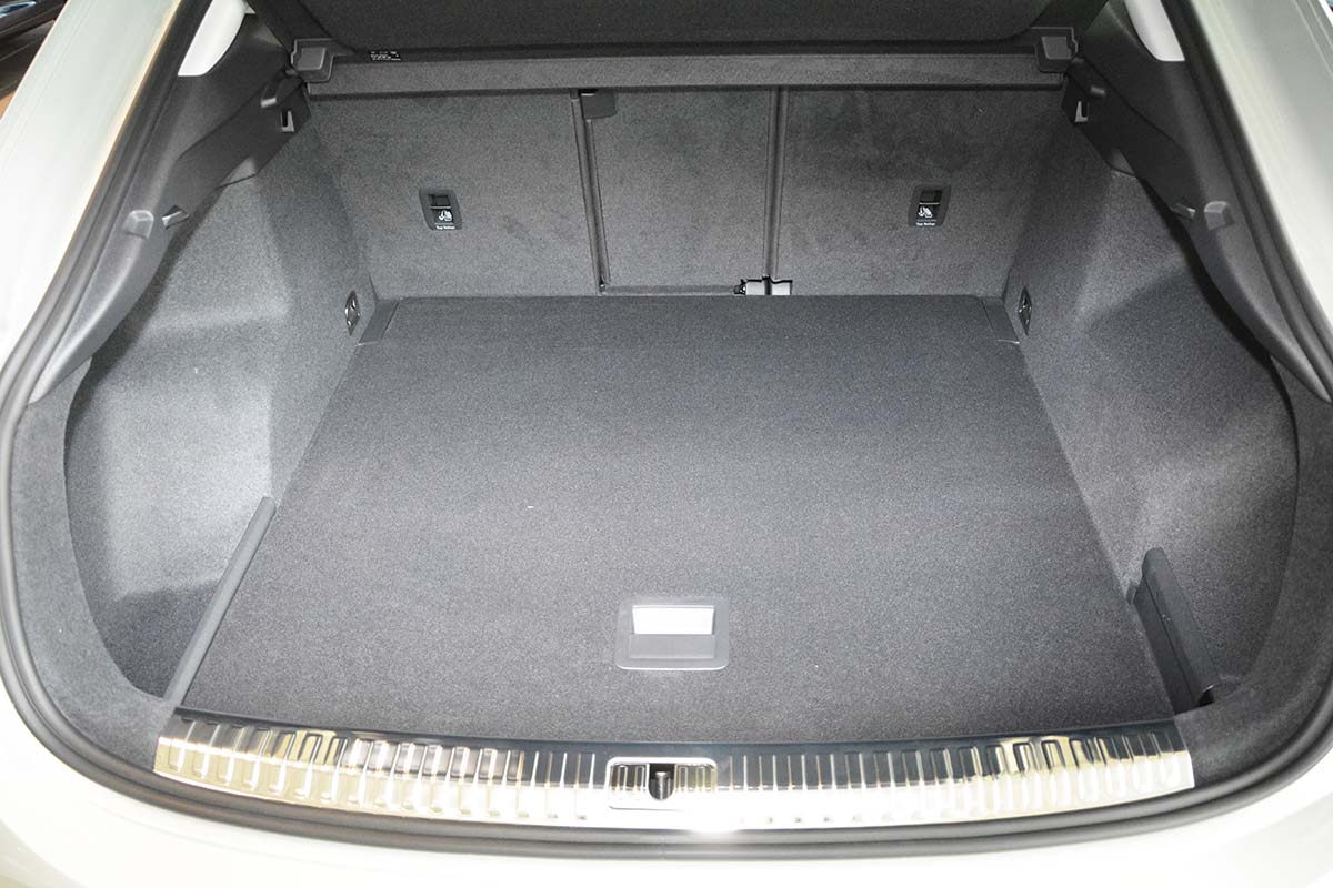 LITE Kofferraumwanne für Audi Q3 Sportback (F3) - Auto Ausstattung