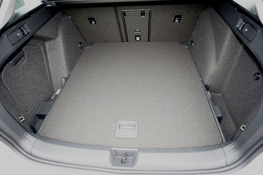 Original TFS Premium Kofferraumwanne Schutz Matte für VW Golf 8 VIII 2019-  V2