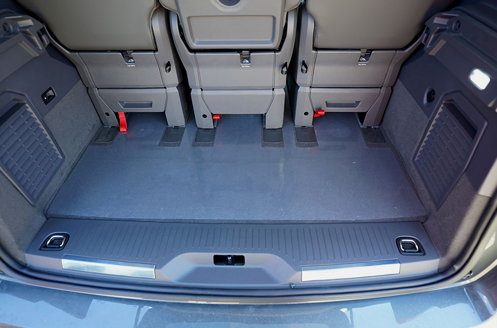 Premium Kofferraumwanne für VW T7 Multivan / für VW T7 Multivan eHybrid  PHEV - Auto Ausstattung Shop