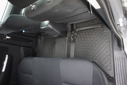 Premium Fußraumschalen für Toyota Hilux (N25/N2) Double Cab