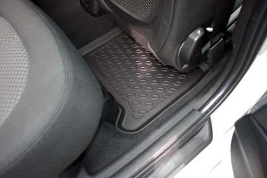 Premium Fußraumschalen für BMW 2er (F46) Gran Tourer 9.2014-