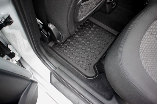 Premium Fußraumschalen für BMW 2er (F46) Gran Tourer 9.2014-