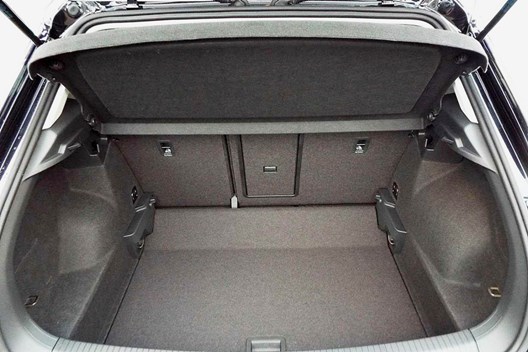 Kofferraum VW T-Roc 12.2017- / Modell mit Varioboden in unterster Position