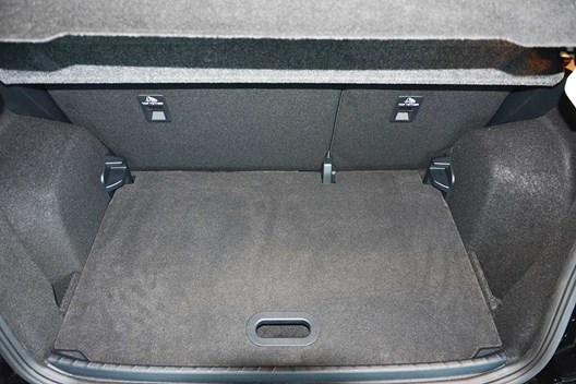 Kofferraum Ford EcoSport III 2.2018- / Modell MIT Varioboden auf mittlerer Ebene