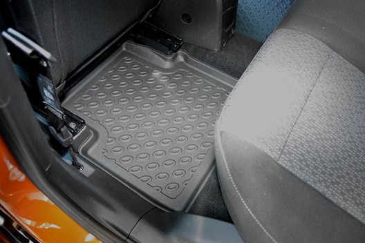 Premium Fußraumschalen für Opel Crossland X 6.2017- / Citroen C3 Aircross II 11.2017-