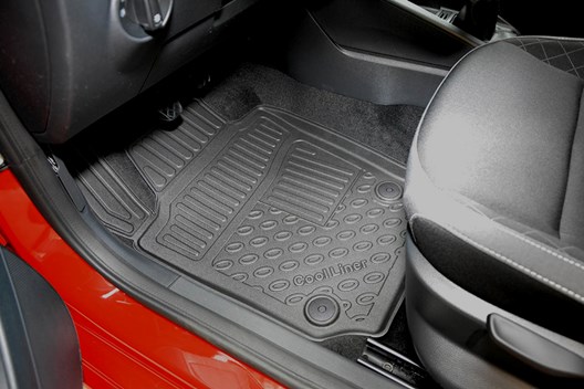 Premium Fußraumschalen für Skoda Fabia III (NJ) 11.2014-