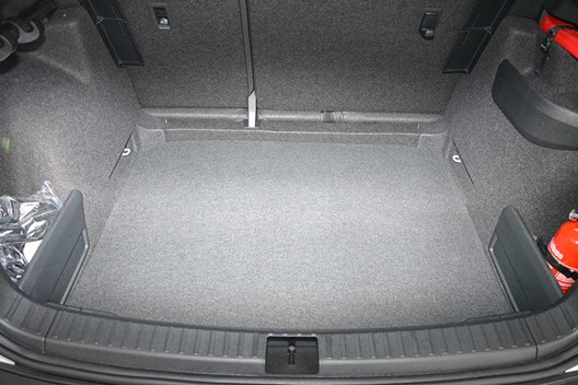 Kofferraum Skoda Karoq 11.2017- / Modelle OHNE Varioboden / oder Modelle mit NOT-Reserverad bzw. Pannenset (= vertiefte Ladefläche)