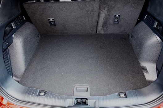Premium Kofferraumwanne für Ford Kuga III - Auto Ausstattung Shop