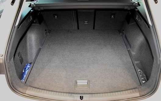 Kofferraum Seat Leon IV (KL) Sportstourer 3.2020- / MODELL MIT VARIOBODEN AUF HÖCHSTER EBENE