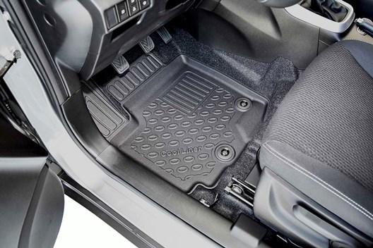 Premium Fußraumschalen für Suzuki SX4 II S-Cross Hybrid 2.2020-