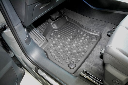 Premium Fußraumschalen für Audi Q3 (F3) 11.2018- / Audi Q3 (F3) TFSI e Plug-in Hybrid 1.2021-