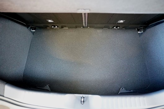 Kofferraum Toyota Aygo X 4.2022- / MODELL OHNE SUBWOOFER (JBL Premium-Soundsystem)