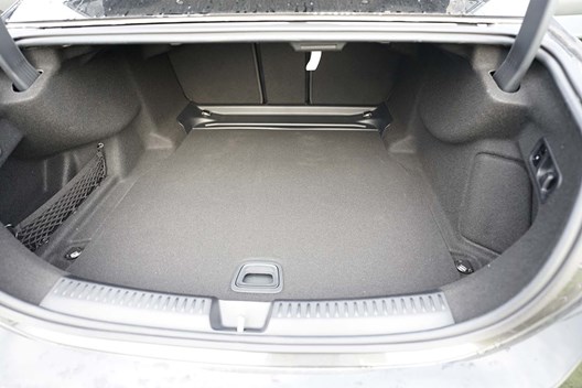 Kofferraum Mercedes E-Klasse (W214) Limousine Verbrenner 8.2023-