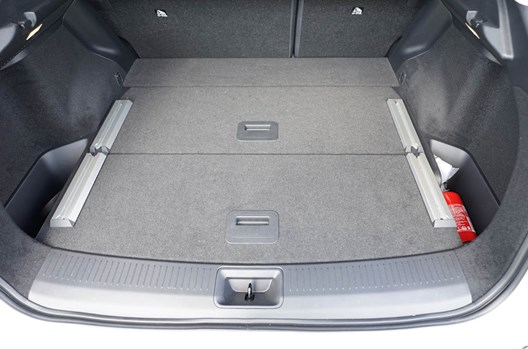 Kofferraum Nissan Ariya 9.2022- / Modell mit Varioboden auf oberster Position