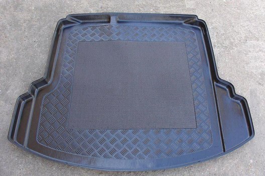 Kofferraumwanne VW Jetta mit Ausbuchtung rechts