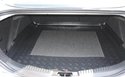 Kofferraumwanne Ford Mondeo Stufenheck mit Voll-Reserverad