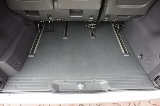 Kofferraumwanne Mercedes Vito (W639) mit langem Radstand (320cm), hinter 3. Sitzreihe - Art.Nr. 170563332